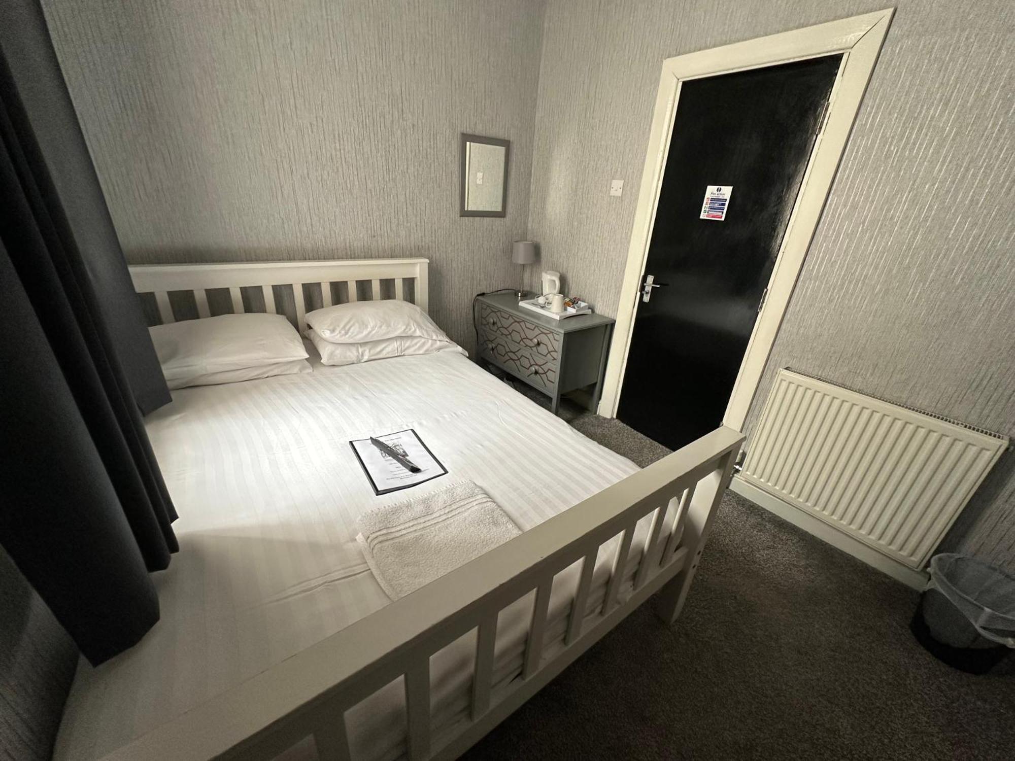 The Villa Hotel — Bilder 1